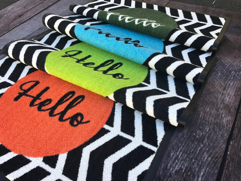 Hello Doormat Circle on ZigZag - Adoremat